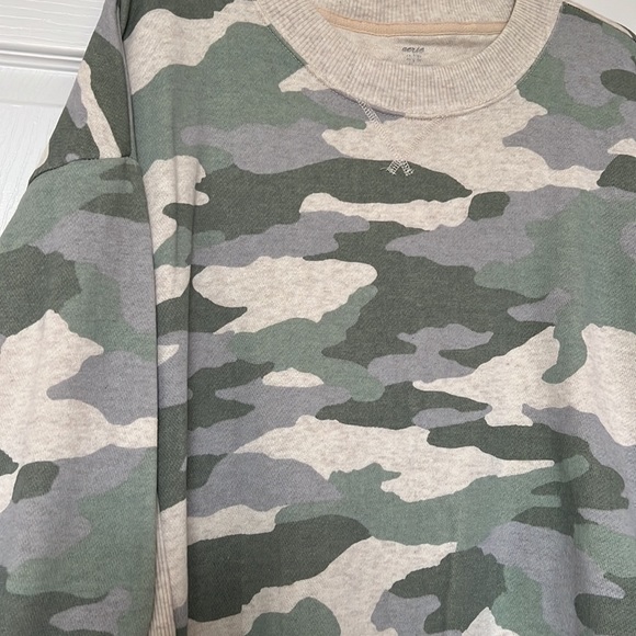 Aerie Sweatshirt Ivory Camo - Picture 2 of 4
